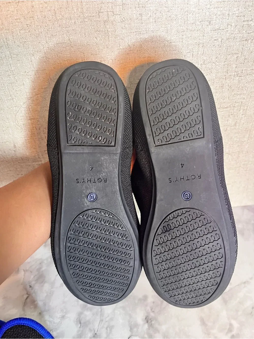 Rothy's Black Knit Slip-On Flats with Blue Trim Girl Size 4